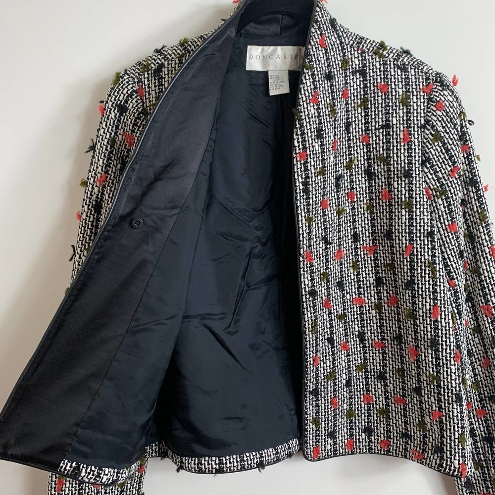 Doncaster Silk Tweed Blazer Size 2 - Picture 3 of 10